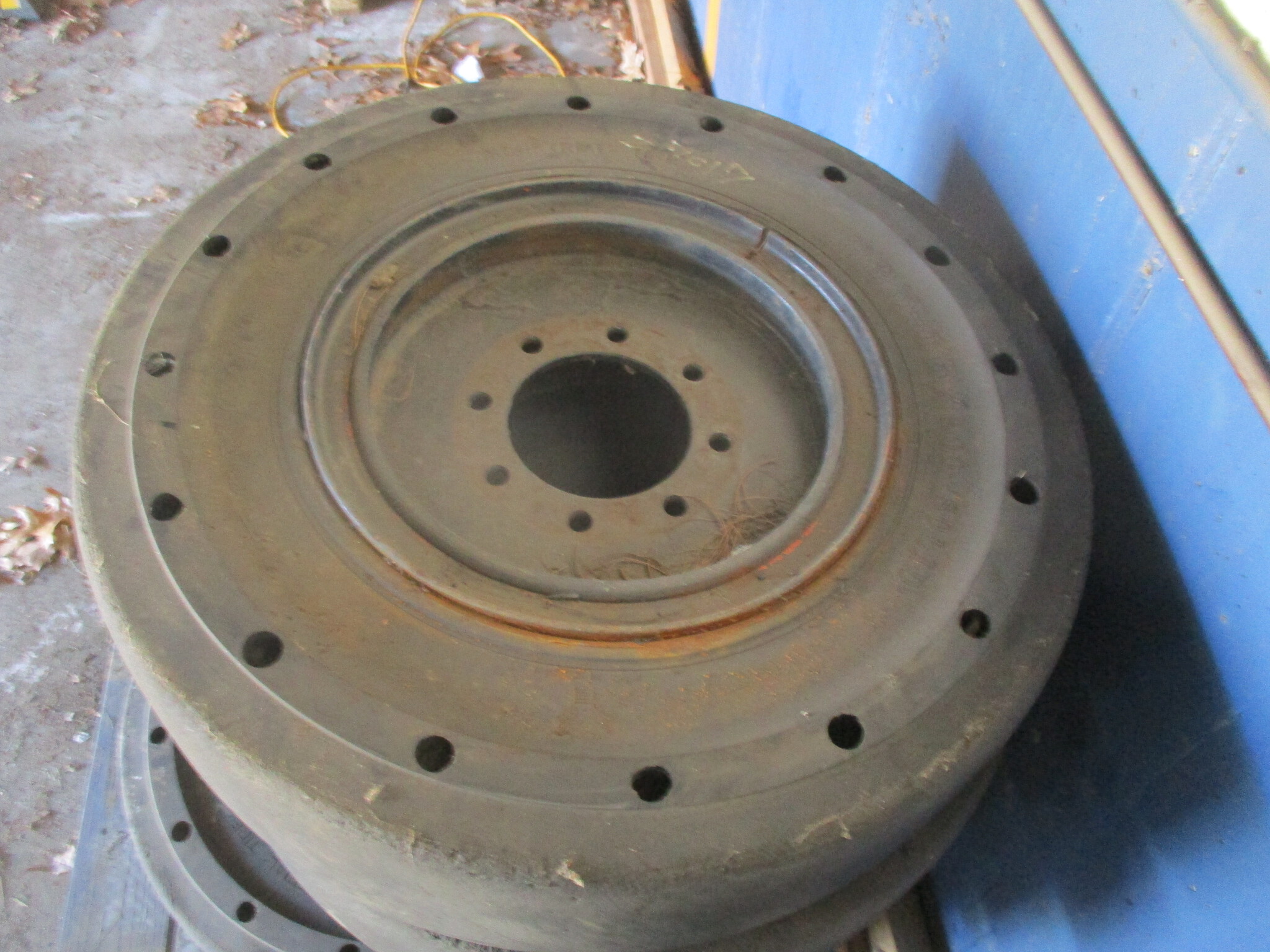 TIRES