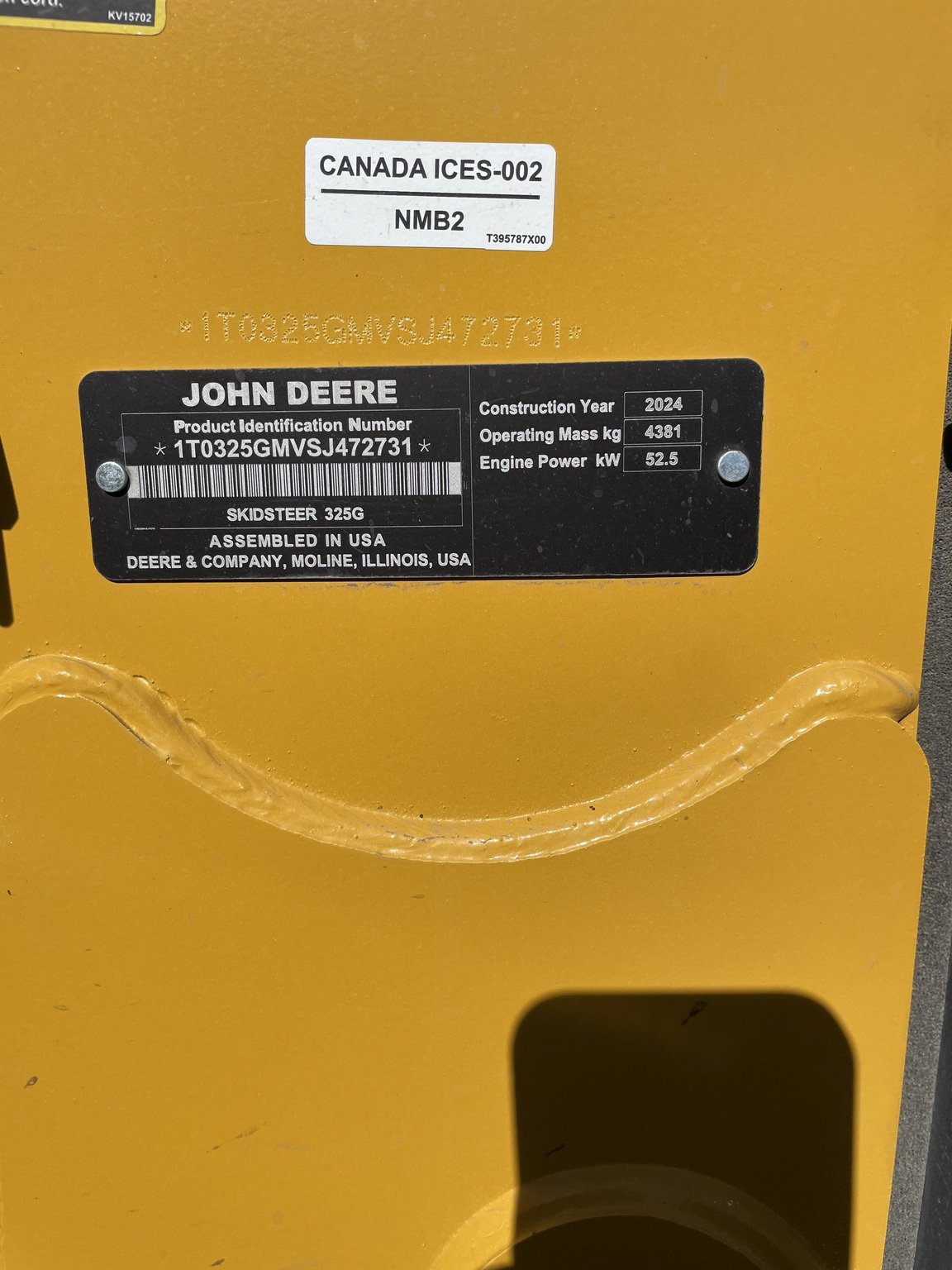  2024 John Deere 325G at LandMark in Hastings, NE