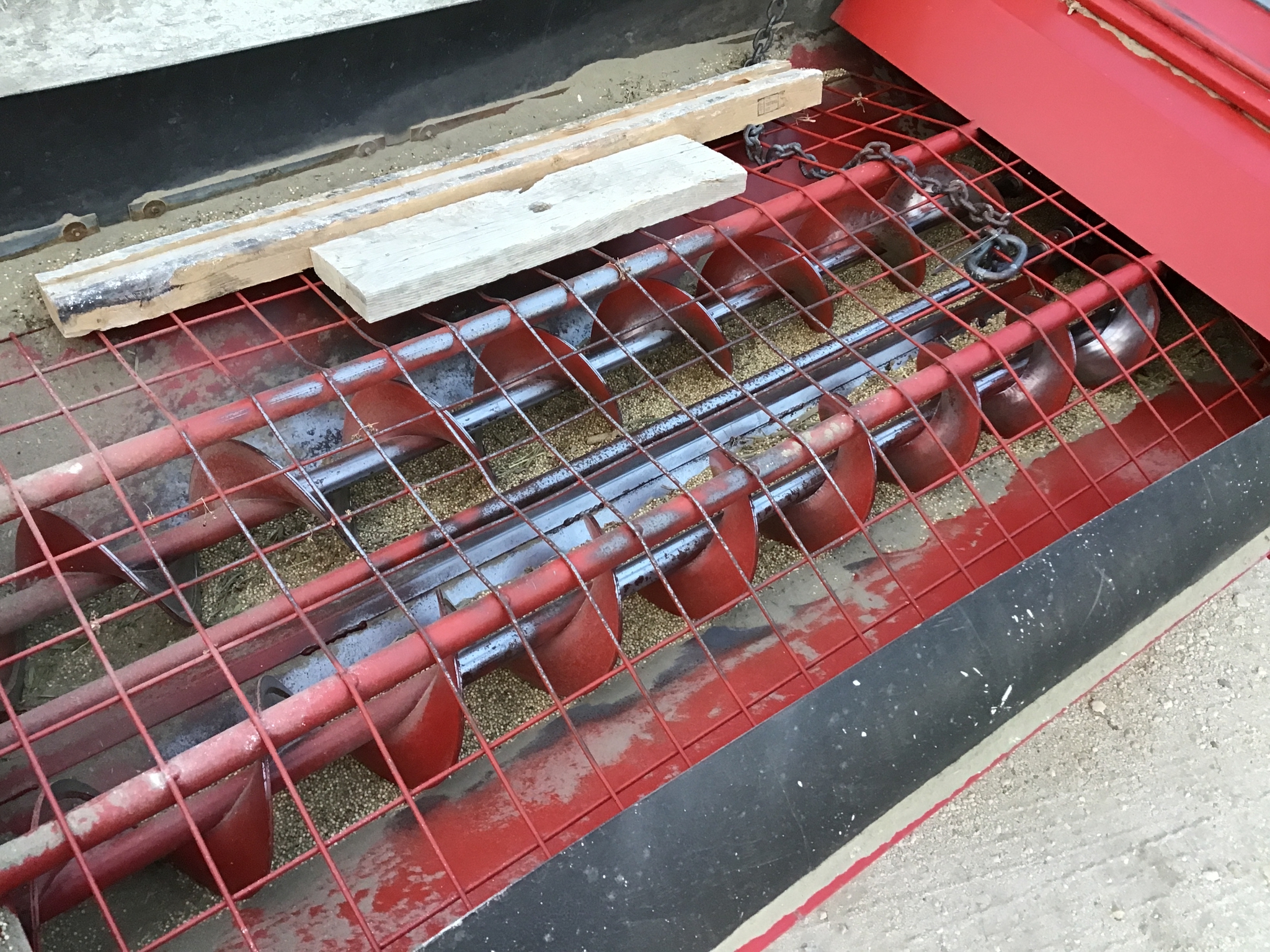   Westfield MKX 100-73 at LandMark in Smith Center, KS