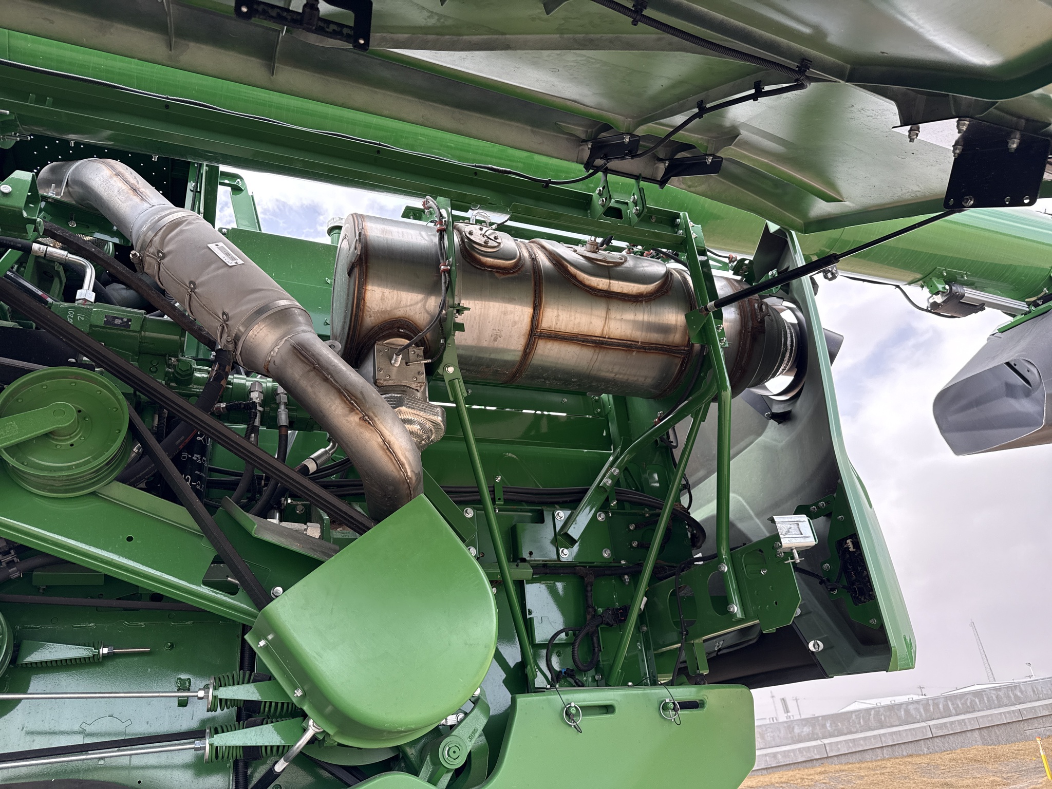  2025 John Deere S7 600 at LandMark in Lexington, NE