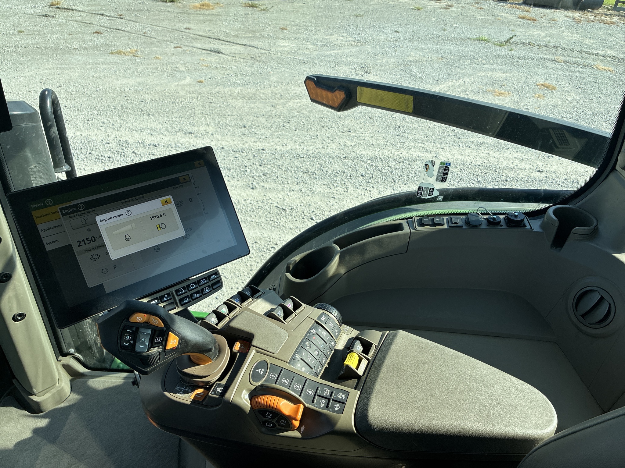  2024 John Deere 8R 370 at LandMark in Marysville, KS