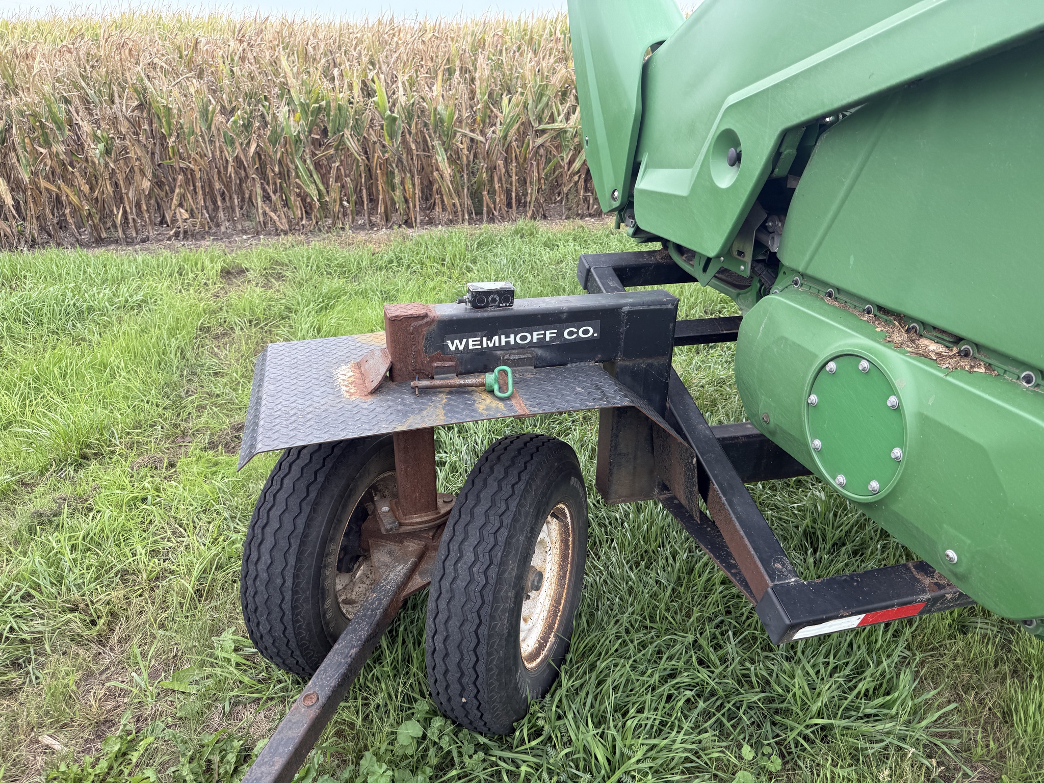  Wemhoff 35FT at LandMark in Gothenburg, NE