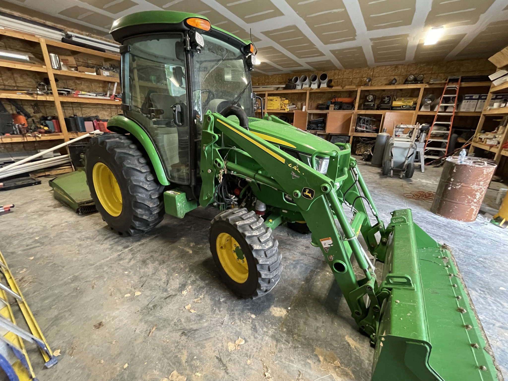  2024 John Deere 4066R at LandMark in Holdrege, NE