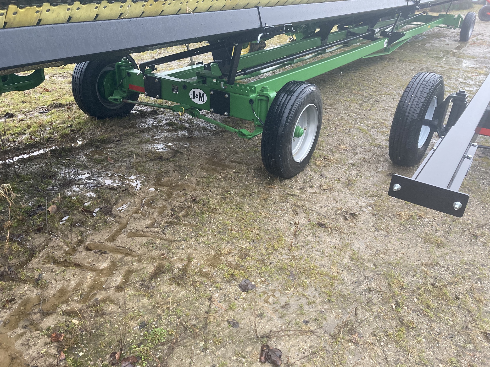 On Lot  J&m 4WS18-HD-52-G at Tri County Equipment Caro, MI