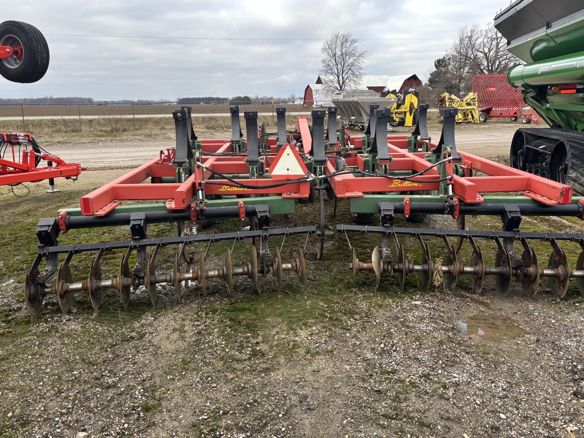 On Lot  Brillion LCS7-1 at Tri County Equipment Sandusky, MI