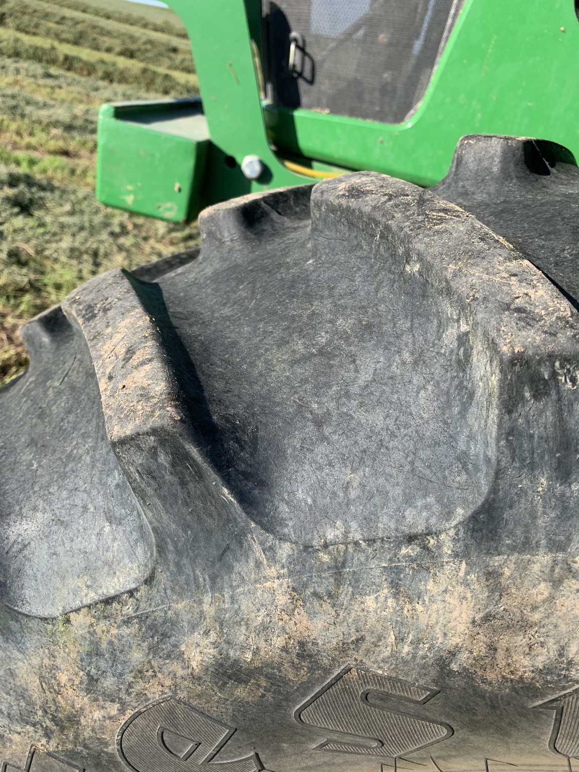 2013 John Deere 6130D at LandMark in Fairfield, NE