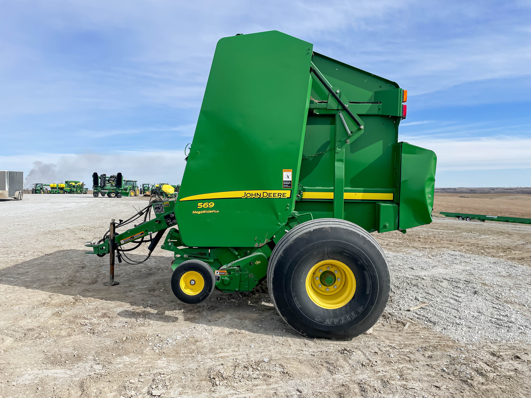  2014 John Deere 569 at LandMark in Hebron, NE