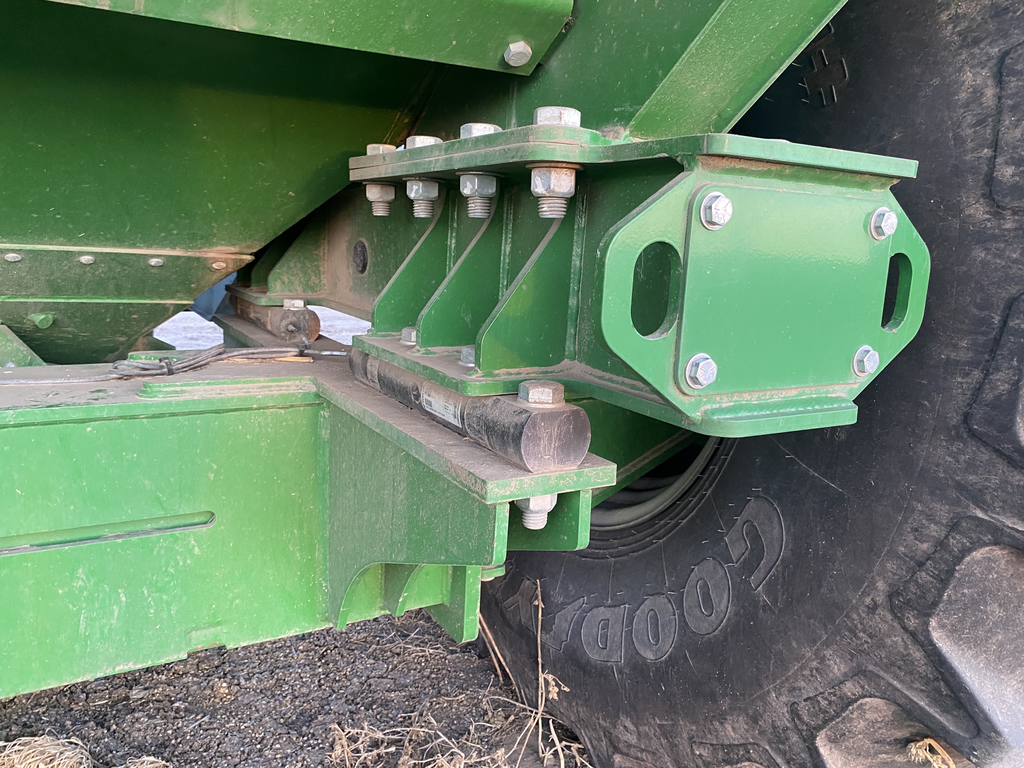  2021 Brandt 1120XT at LandMark in Hebron, NE