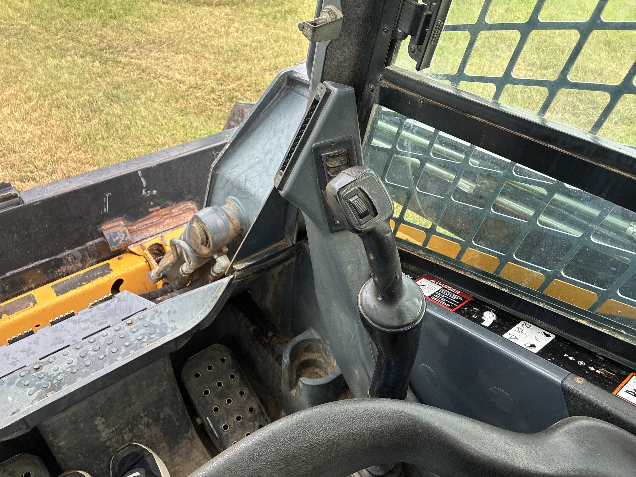  2010 John Deere 329D at LandMark in Beatrice, NE