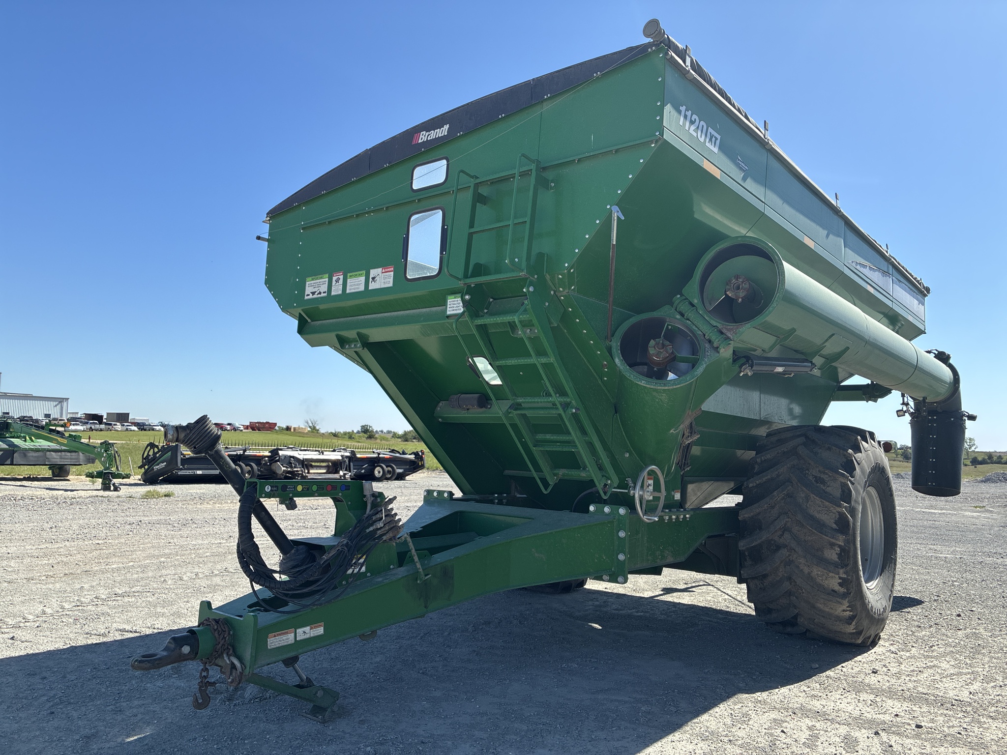  2021 Brandt 1120XT at LandMark in Hebron, NE