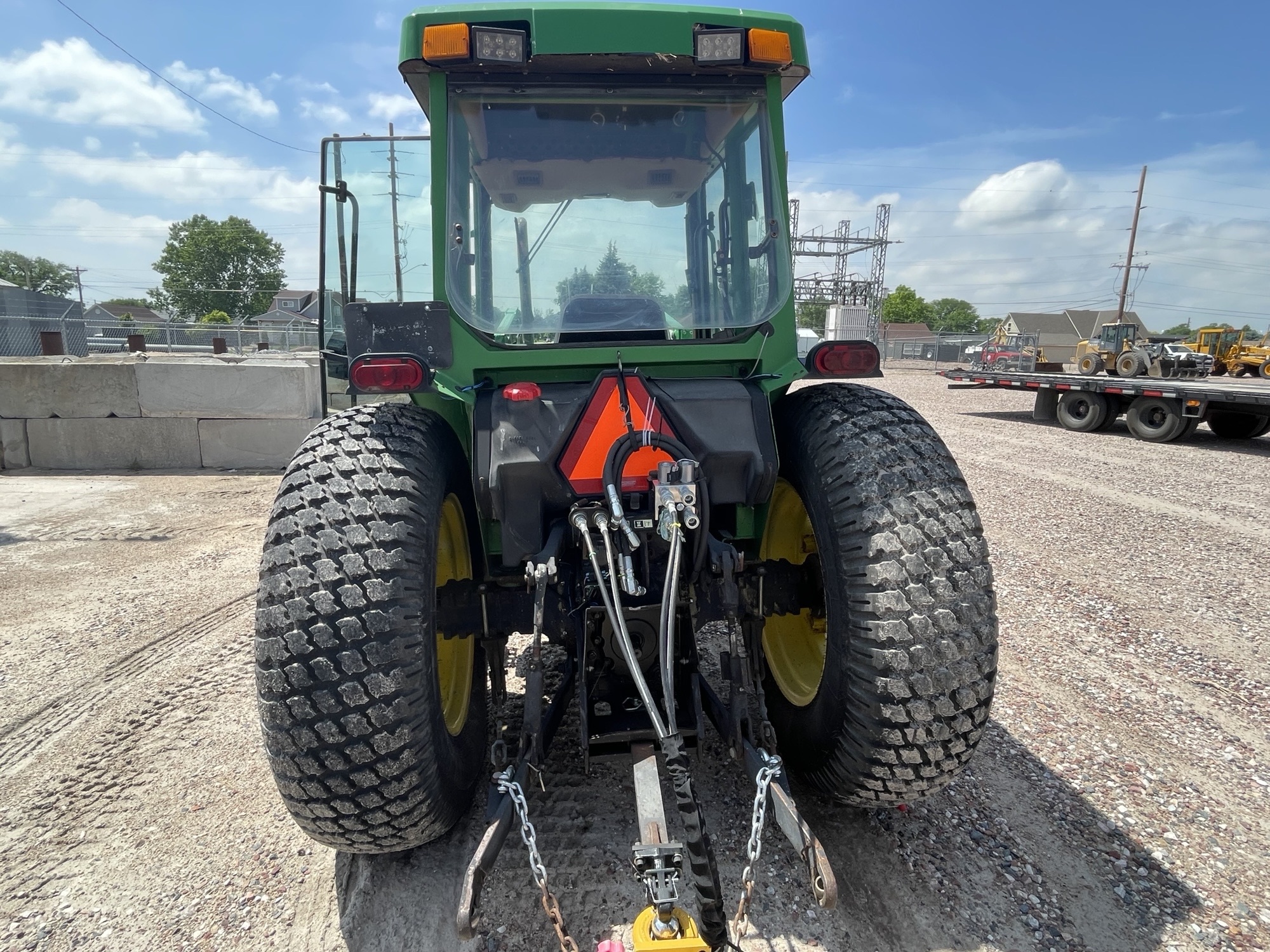  2000 John Deere 5510 at LandMark in Gothenburg, NE