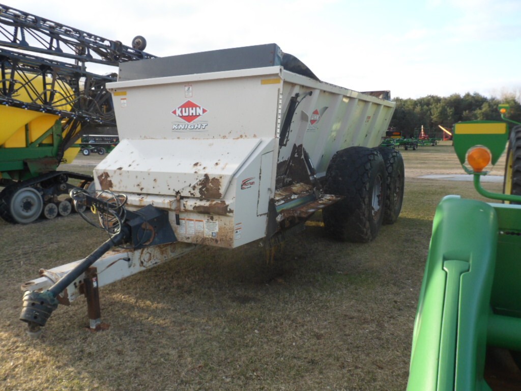 On Lot  Kuhn SLC141 at Tri County Equipment Bad Axe, MI