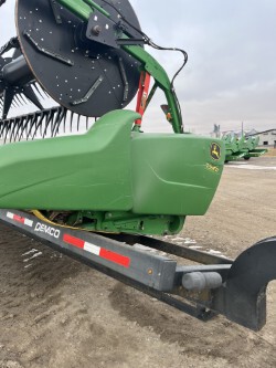  2019 John Deere 735FD at LandMark in Gothenburg, NE