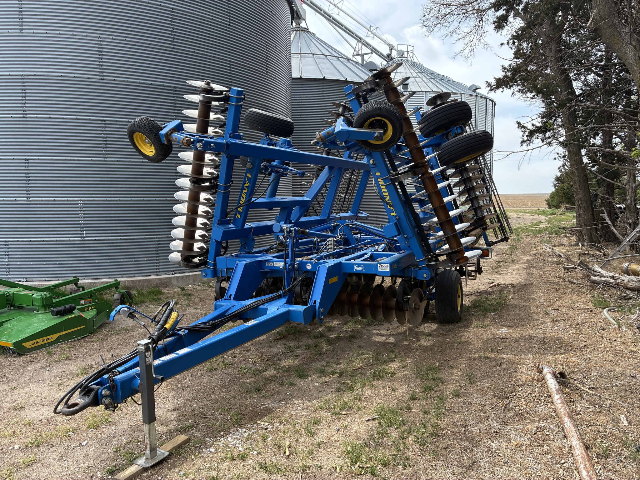  2010 Landoll 7431-26 at LandMark in Minden, NE
