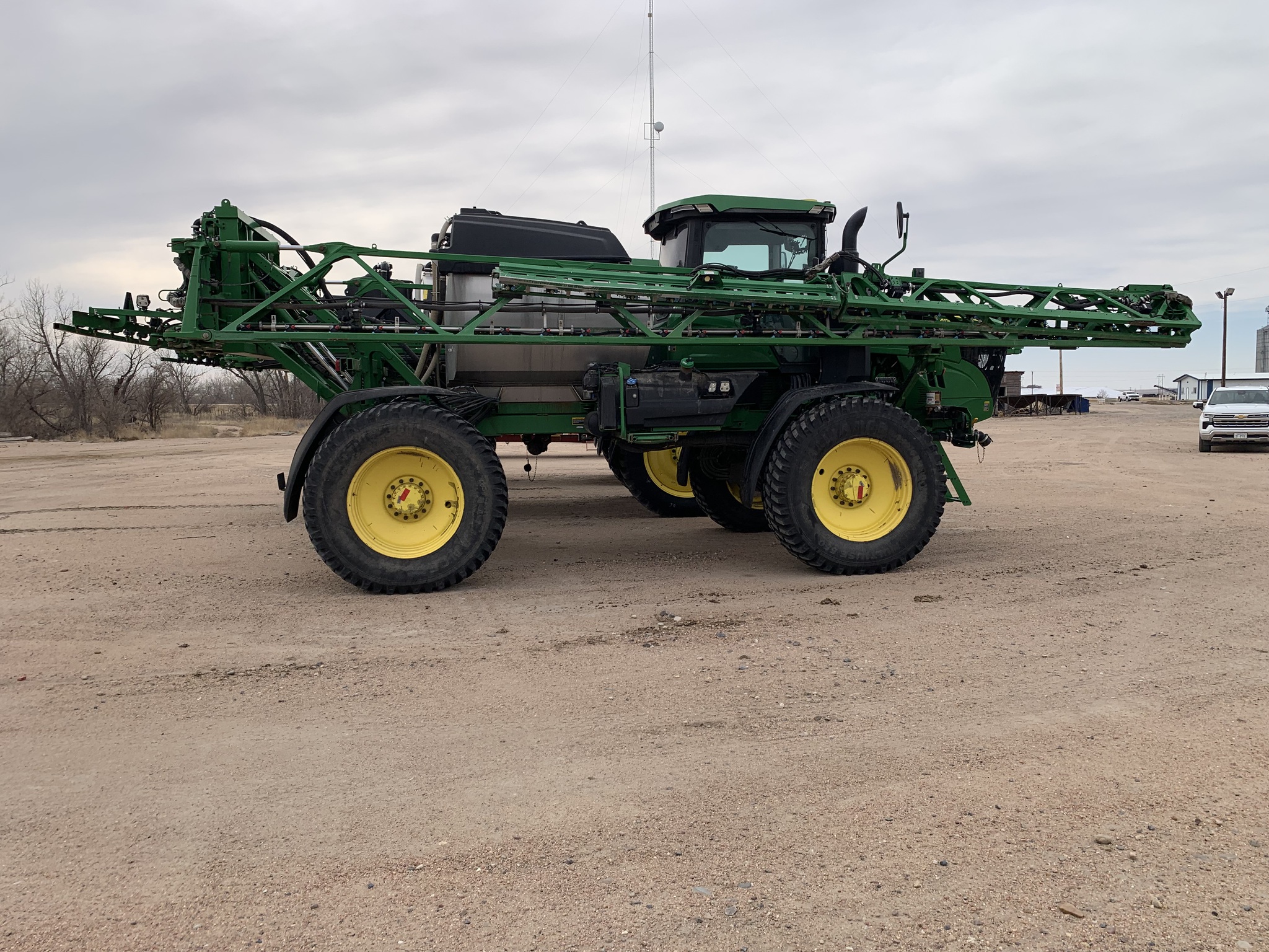  2023 John Deere 412R at LandMark in Gothenburg, NE
