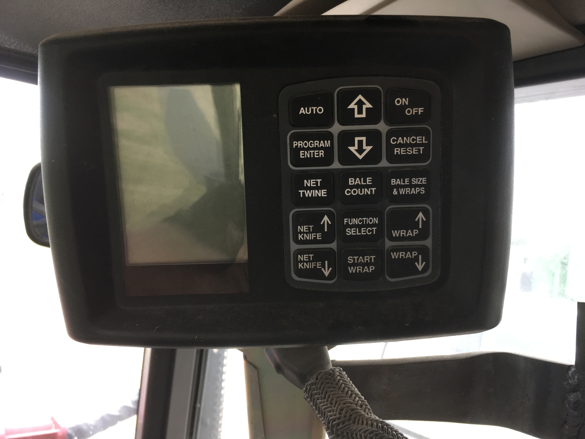  2023 NEW HOLLAND Rollbelt 560 at LandMark in Phillipsburg, KS