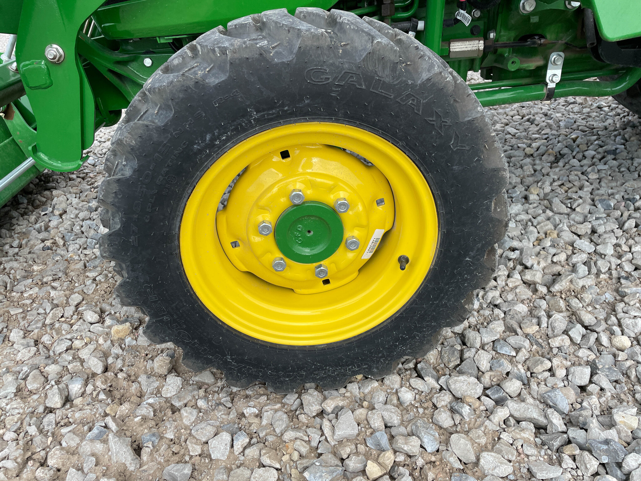  2022 John Deere 3046R at LandMark in Holdrege, NE