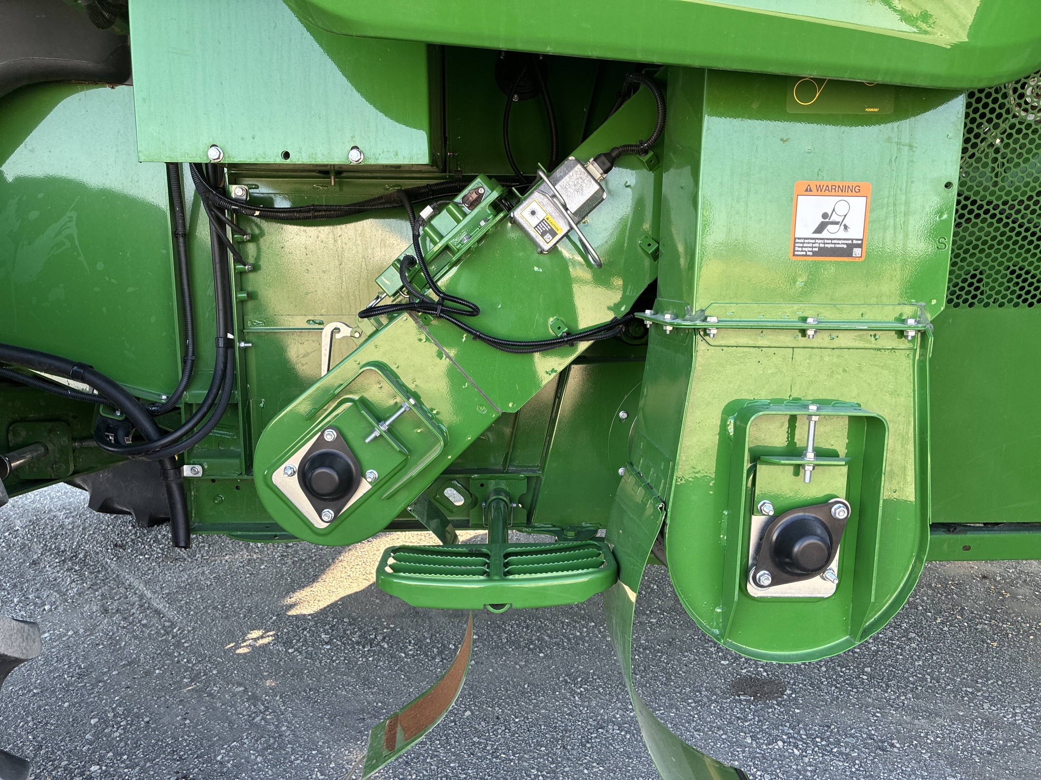  2025 John Deere S7 600 at LandMark in Hebron, NE