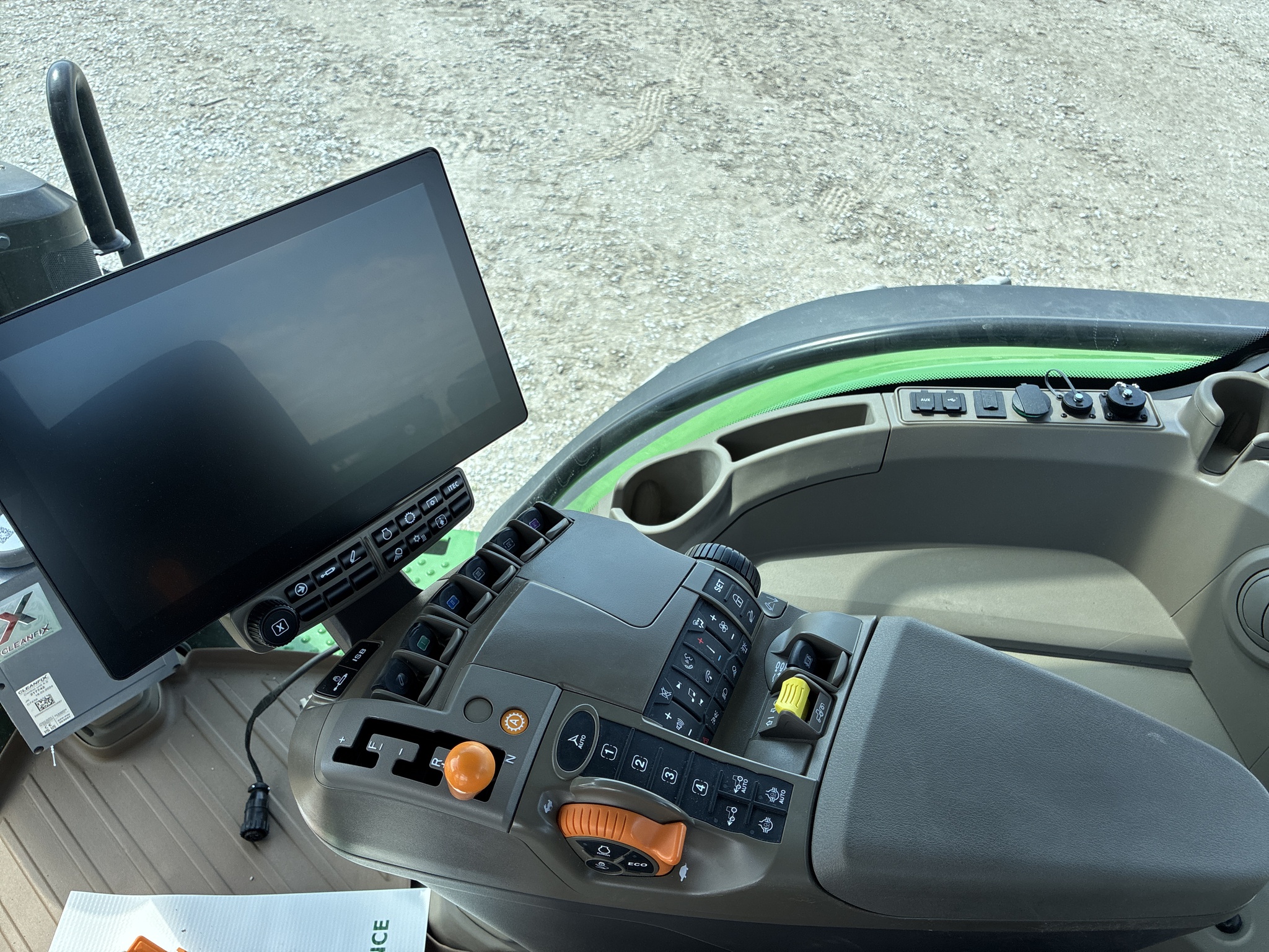  2024 John Deere 8R 310 at LandMark in Fairfield, NE