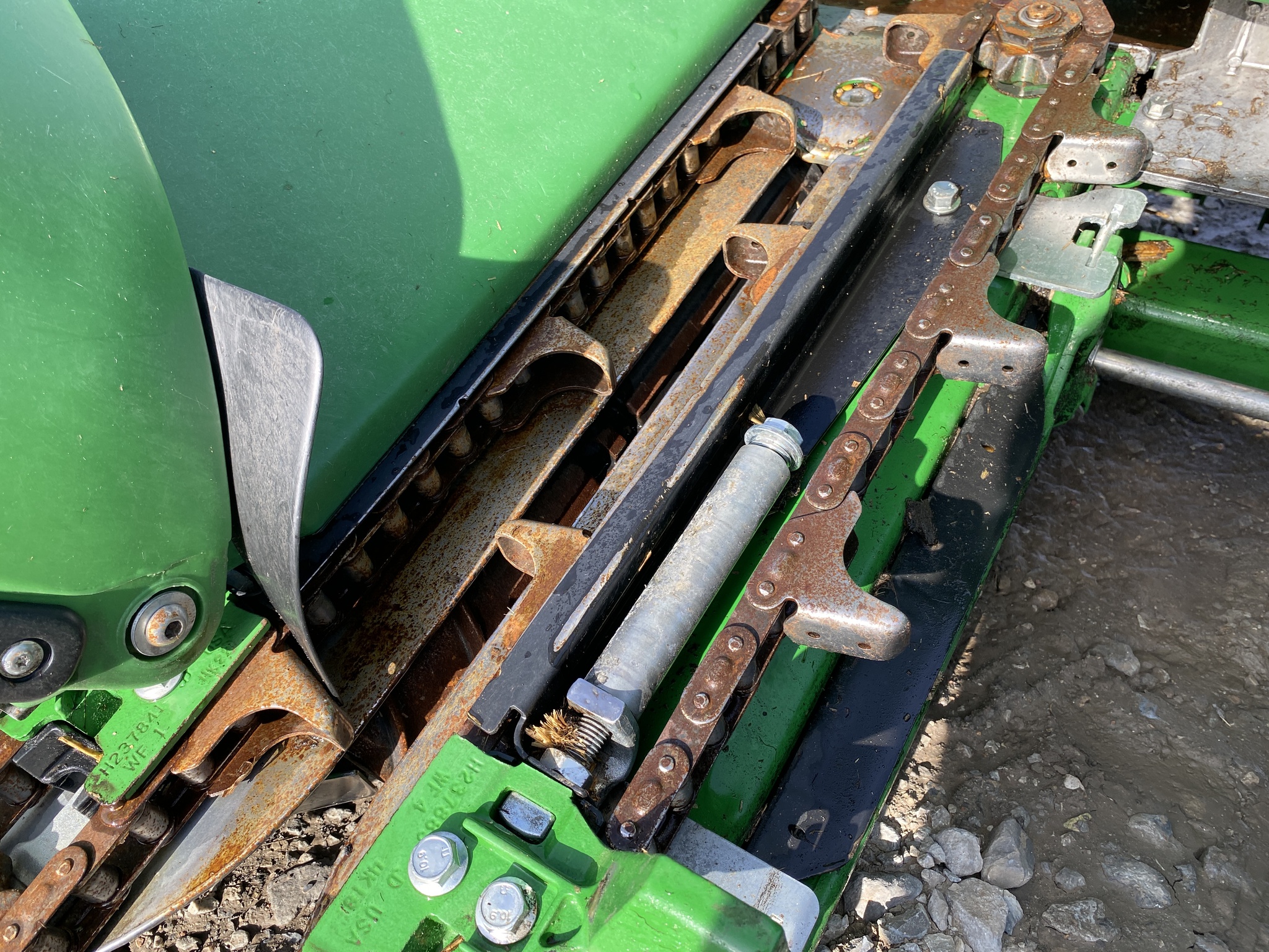  2025 John Deere CR 12 at LandMark in Superior, NE