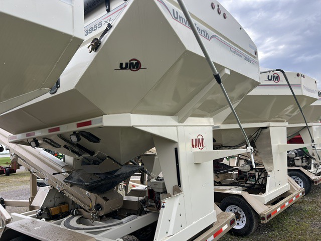 On Lot 2021 Unverferth 3955XL at Tri County Equipment Caro, MI