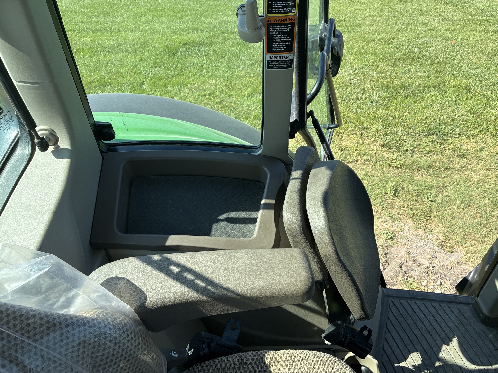  2024 John Deere 6155M at LandMark in Marysville, KS