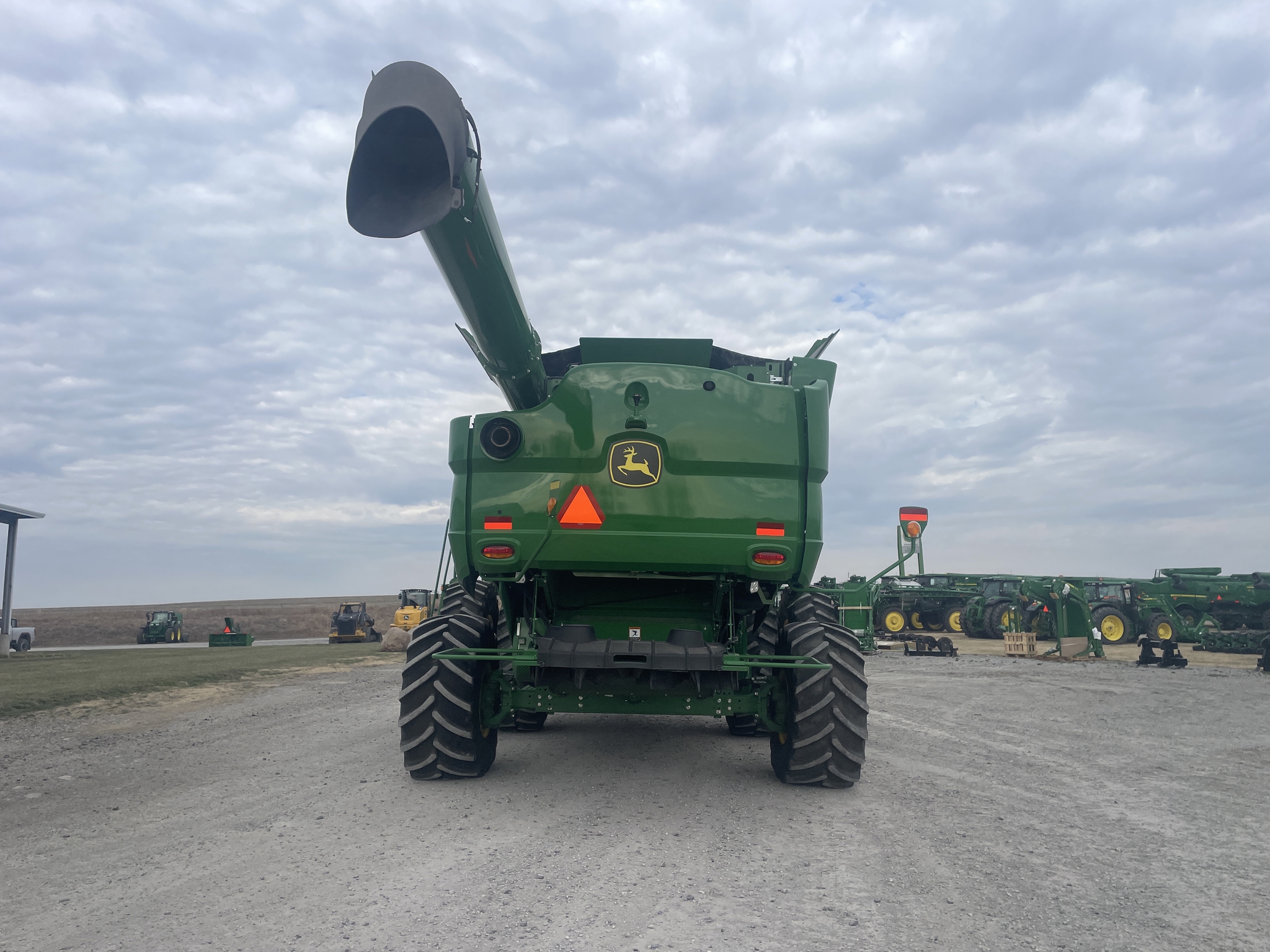  2024 John Deere S780 at LandMark in Beatrice, NE