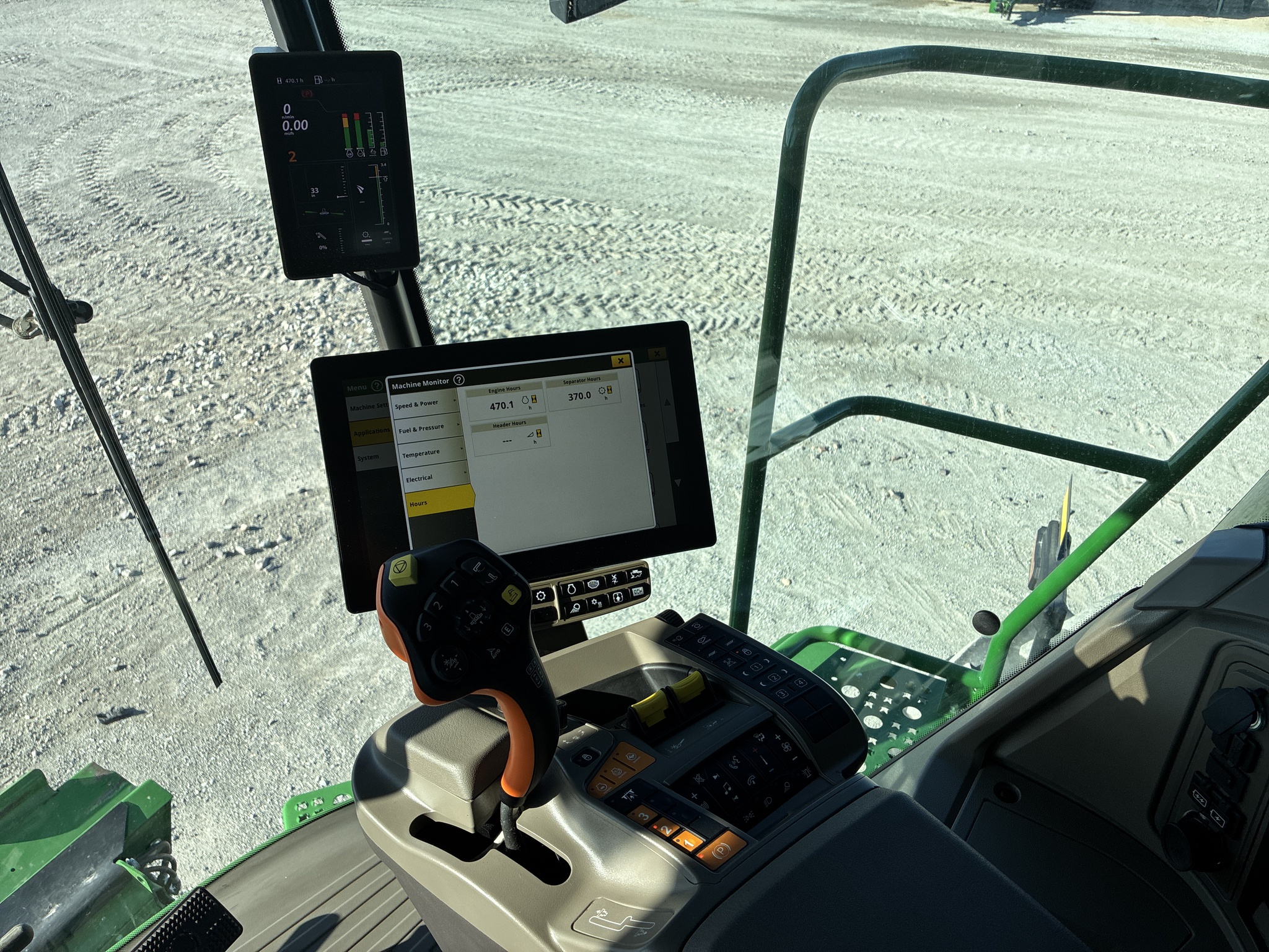  2025 John Deere S7 600 at LandMark in Hebron, NE