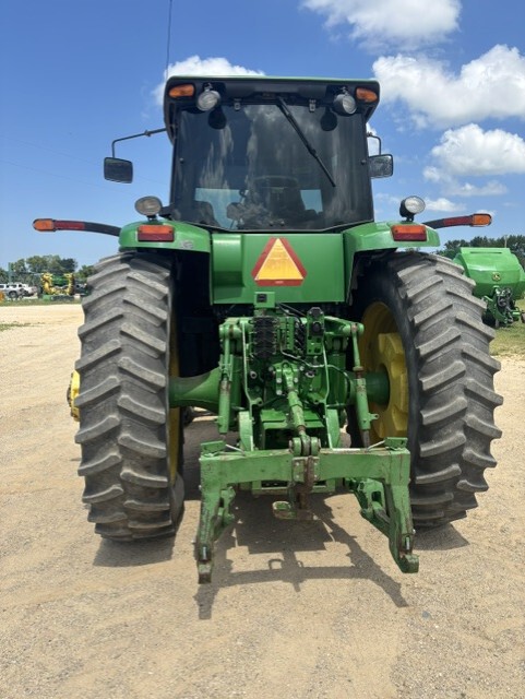 On Lot 2009 John Deere 8330 at Tri County Equipment Bad Axe, MI