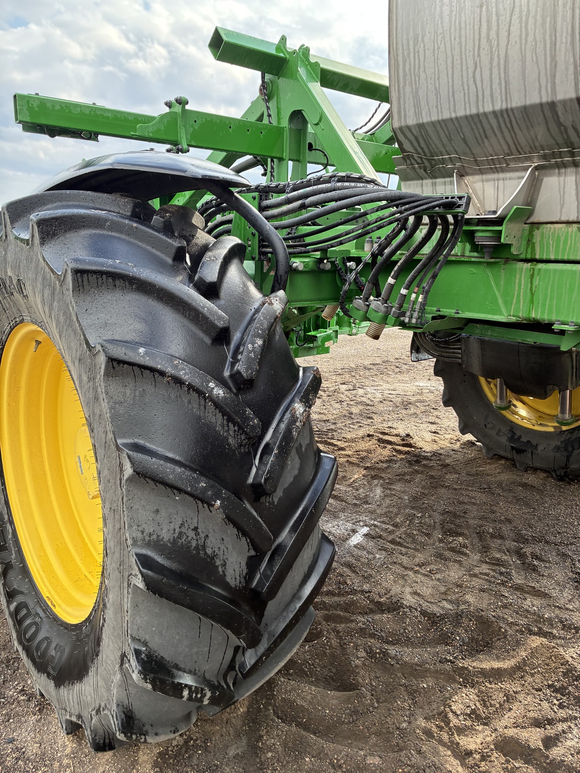  2022 John Deere 412R at LandMark in Arapahoe, NE