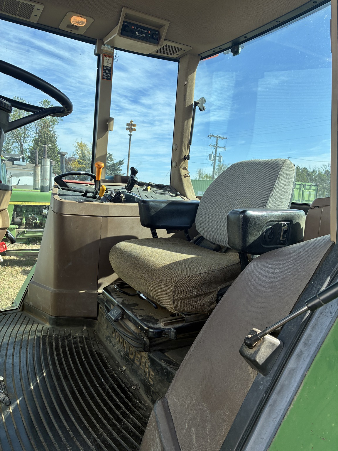 1998 John Deere 7710 at LandMark in Gothenburg, NE