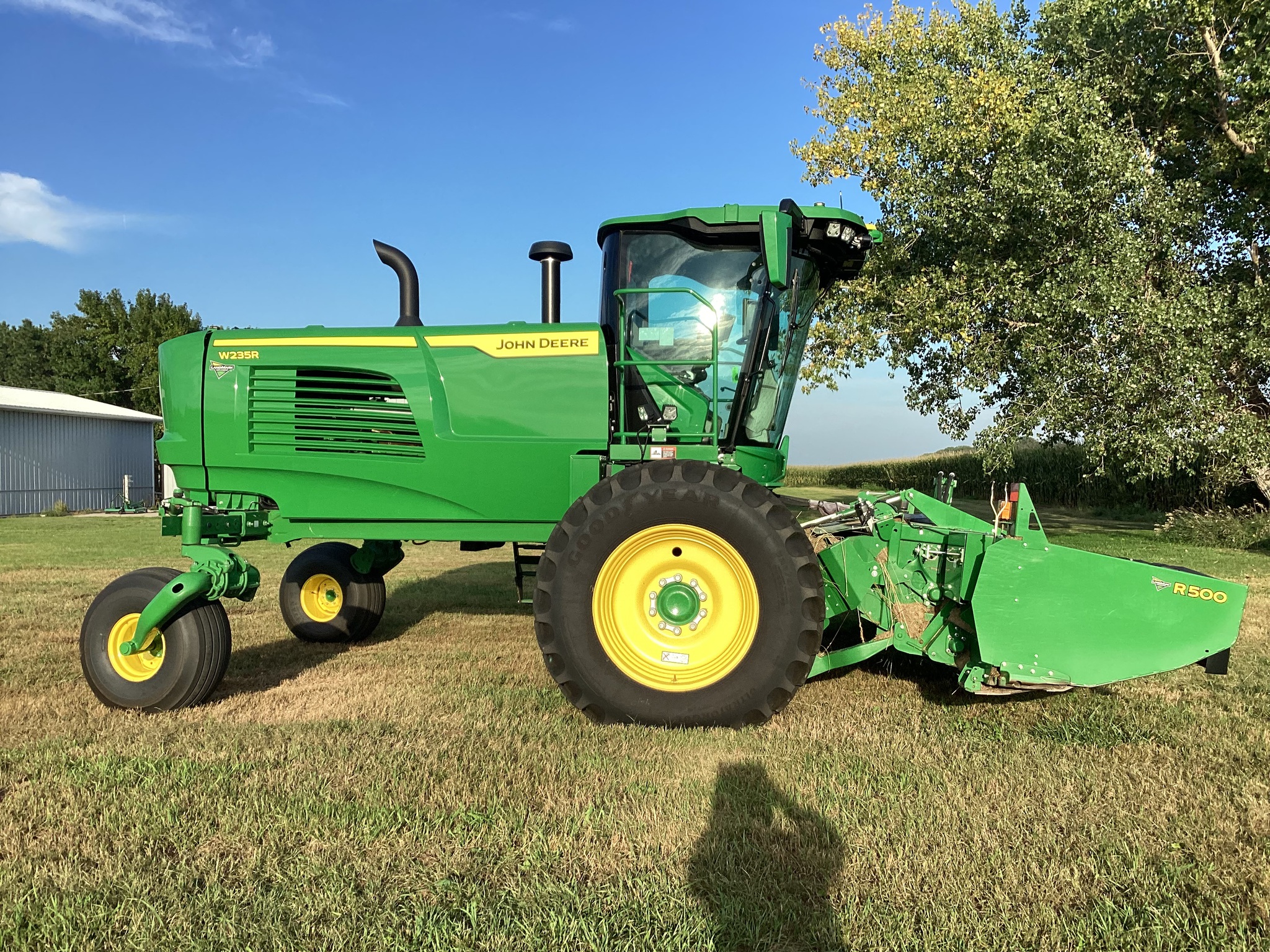  2024 John Deere W235R at LandMark in Minden, NE