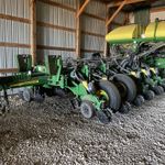  2018 John Deere 1775NT at LandMark in Hebron, NE