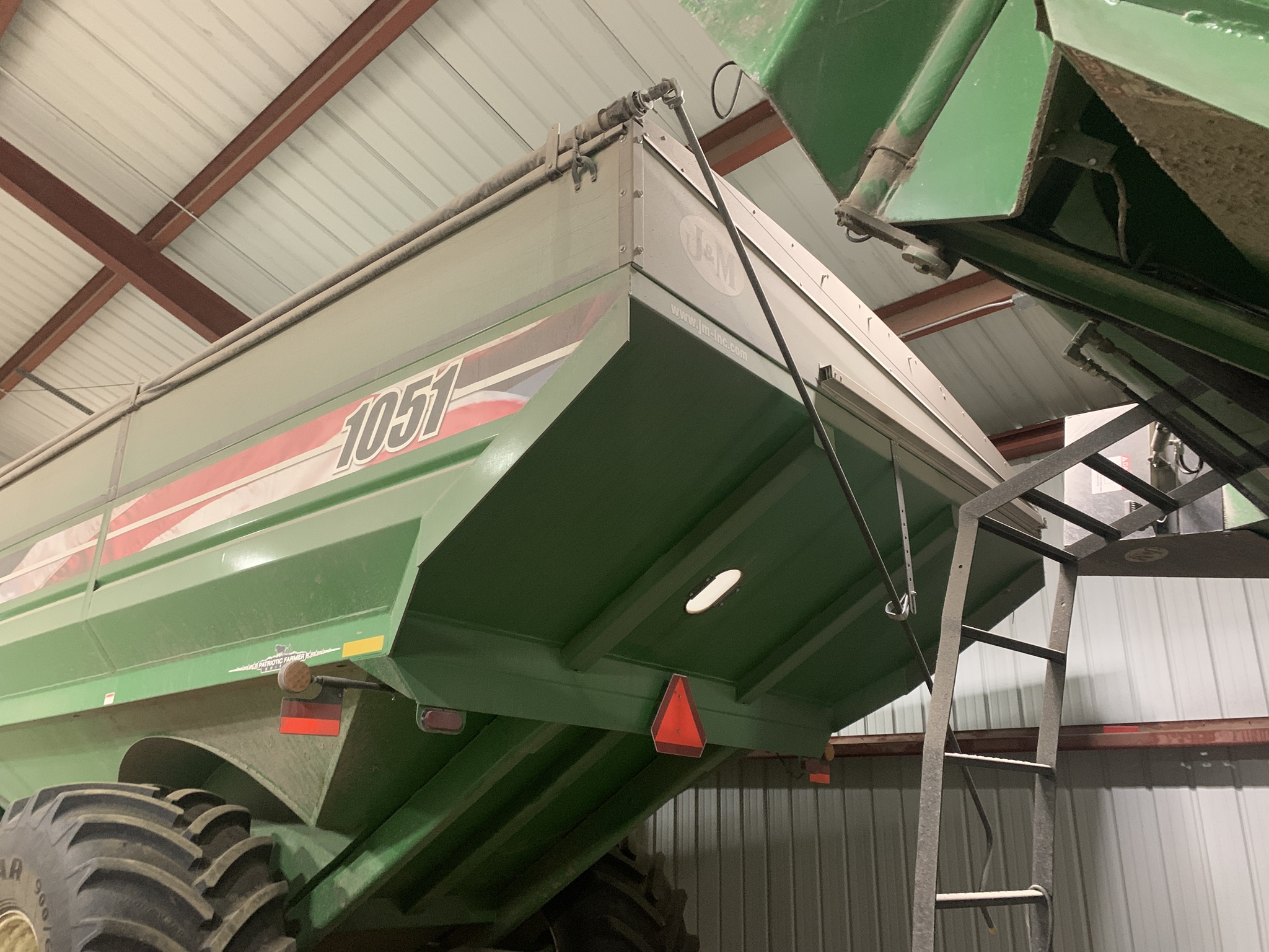  2020 J&m 1051-22 at LandMark in Holdrege, NE
