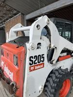  2011 BOBCAT S205 at LandMark in Gothenburg, NE