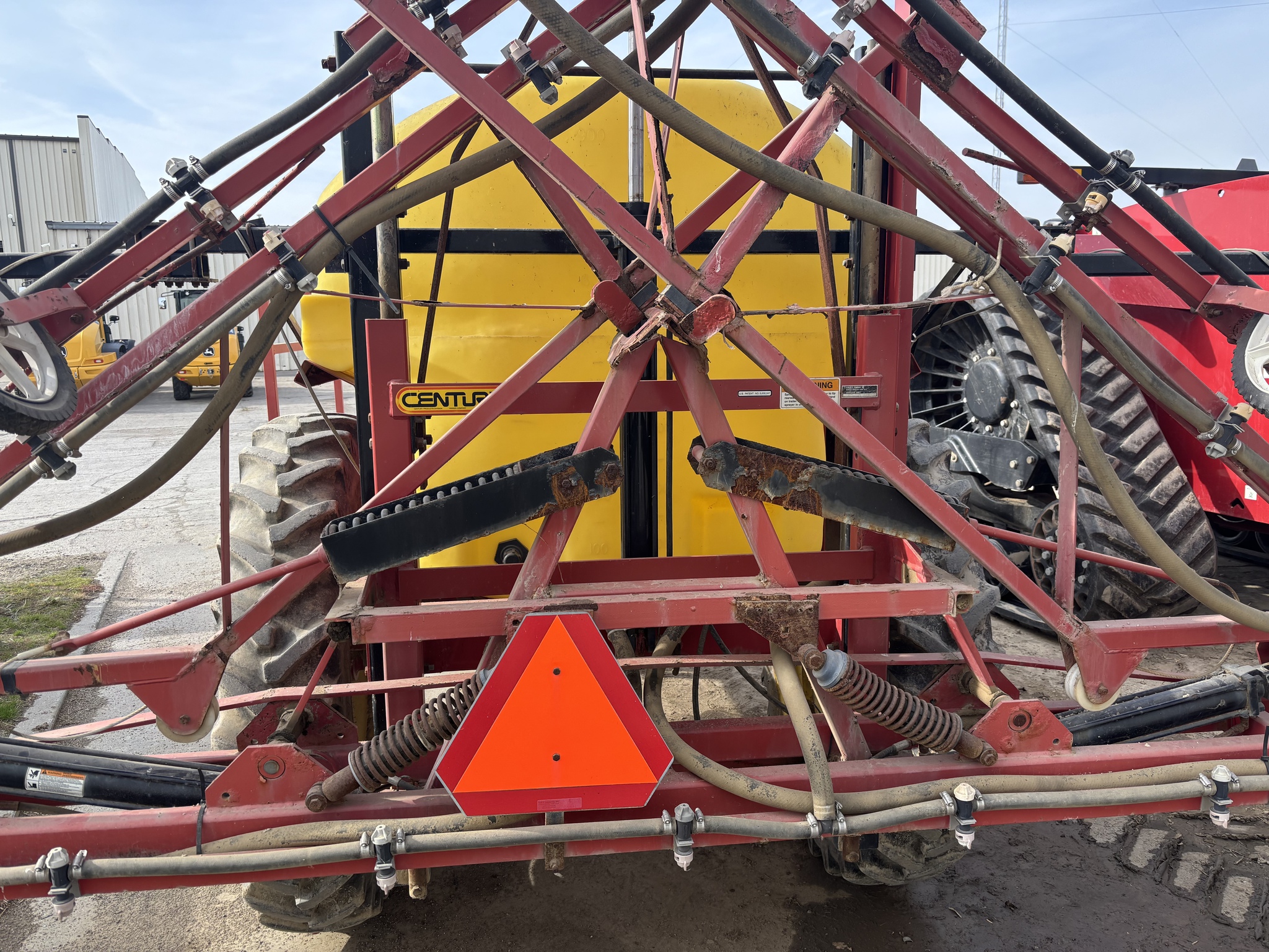 On Lot 2006 Century HD1000 at Tri County Equipment Sandusky, MI