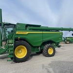  2025 John Deere S7 700 at LandMark in Fairfield, NE