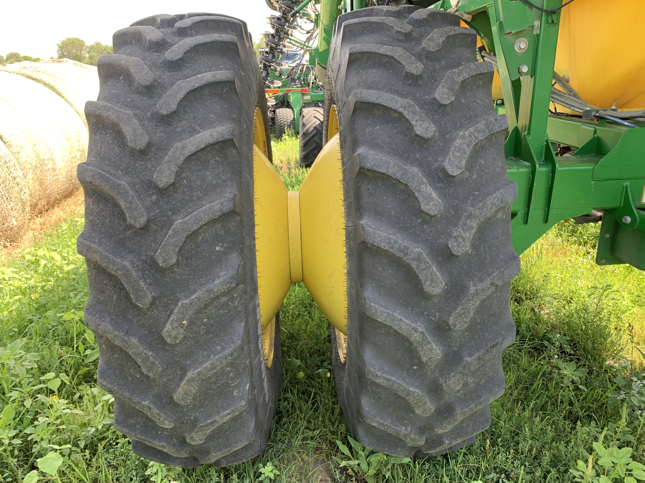  2013 John Deere 1890 at LandMark in Hebron, NE