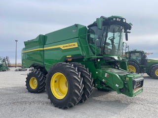  2025 John Deere S7 700 at LandMark in Fairfield, NE