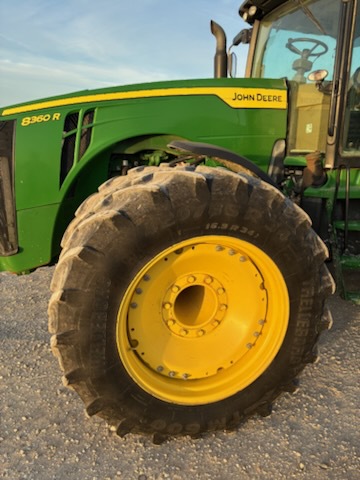  2011 John Deere 8360R at LandMark in Smith Center, KS