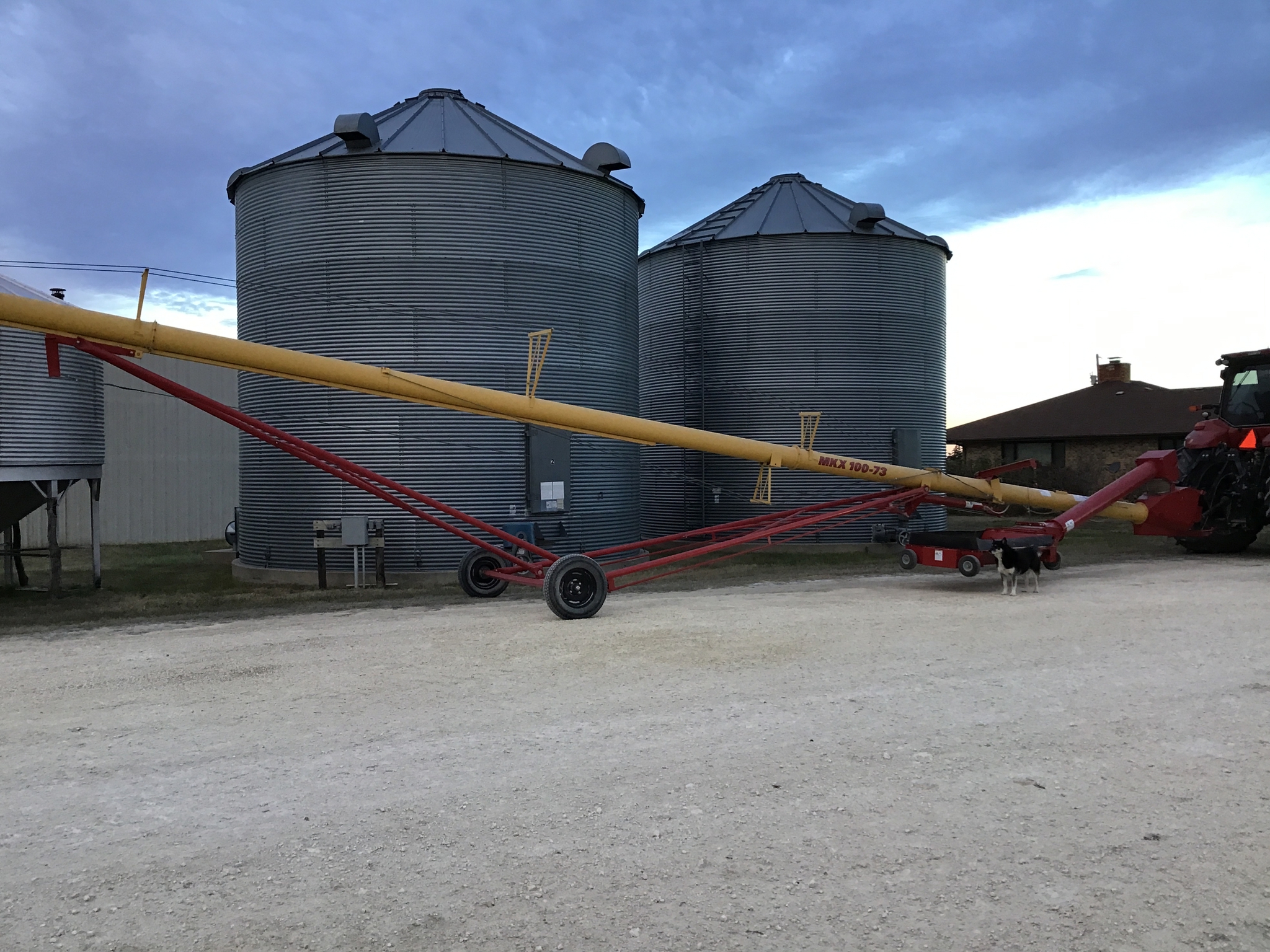   Westfield MKX 100-73 at LandMark in Smith Center, KS