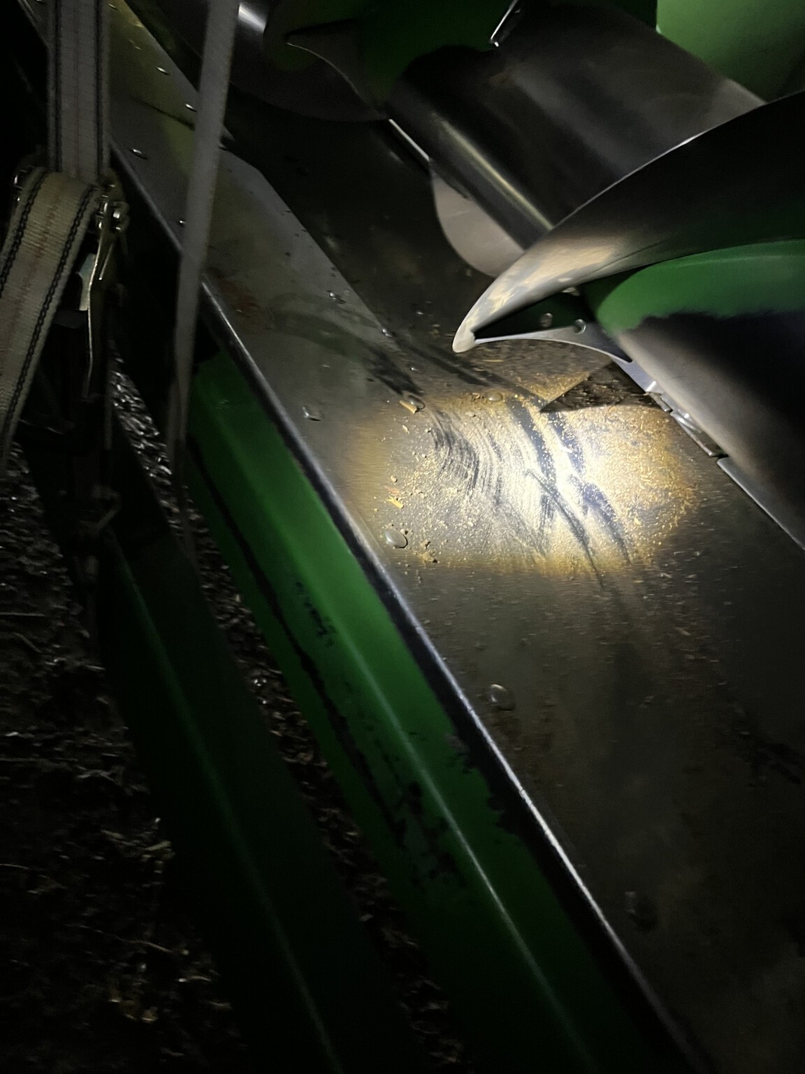 2014 John Deere 608C at LandMark in Gothenburg, NE