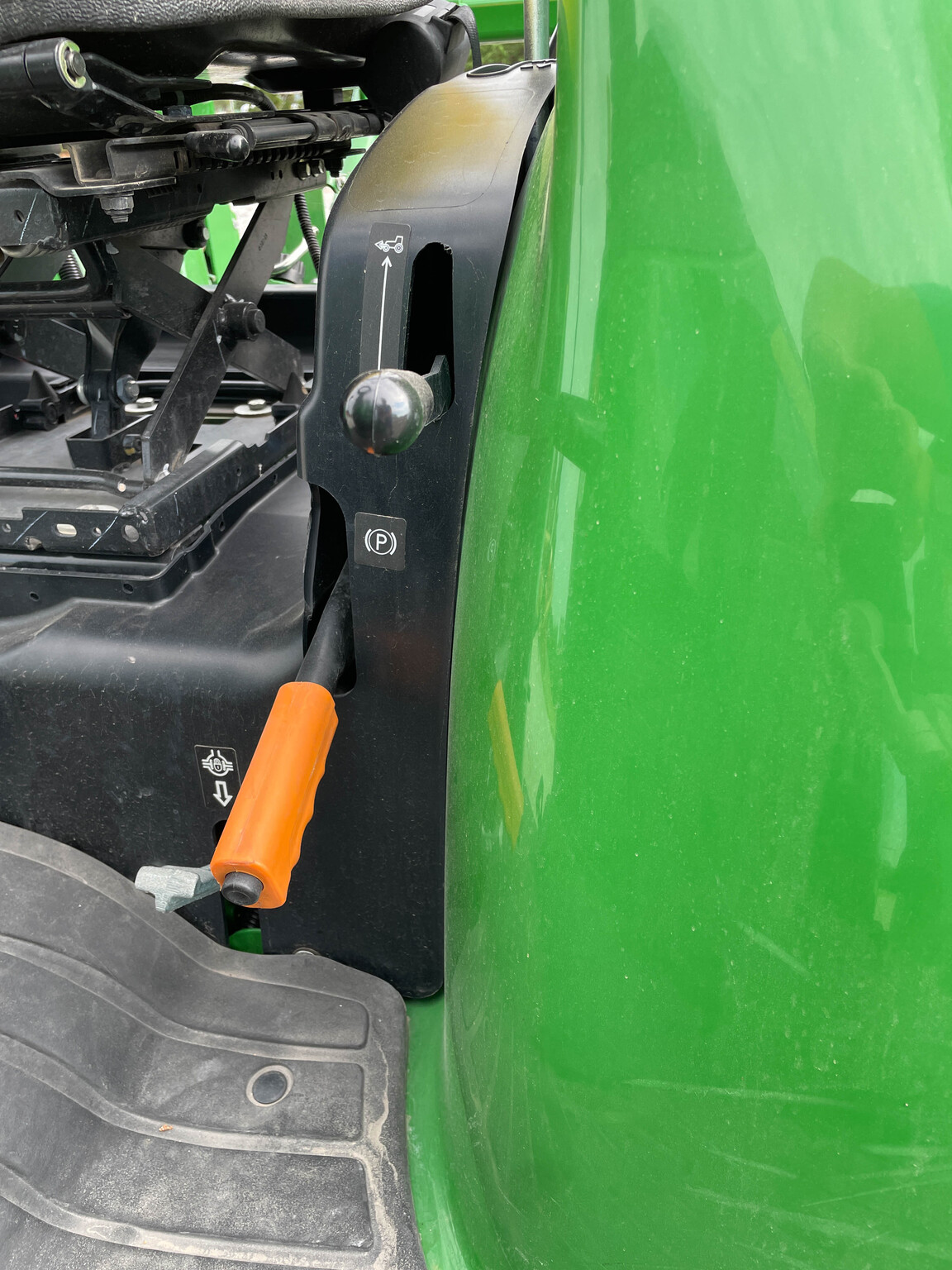  2022 John Deere 3046R at LandMark in Holdrege, NE