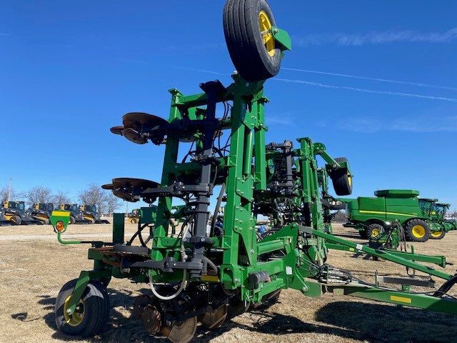  2019 John Deere 2510H at LandMark in Beatrice, NE