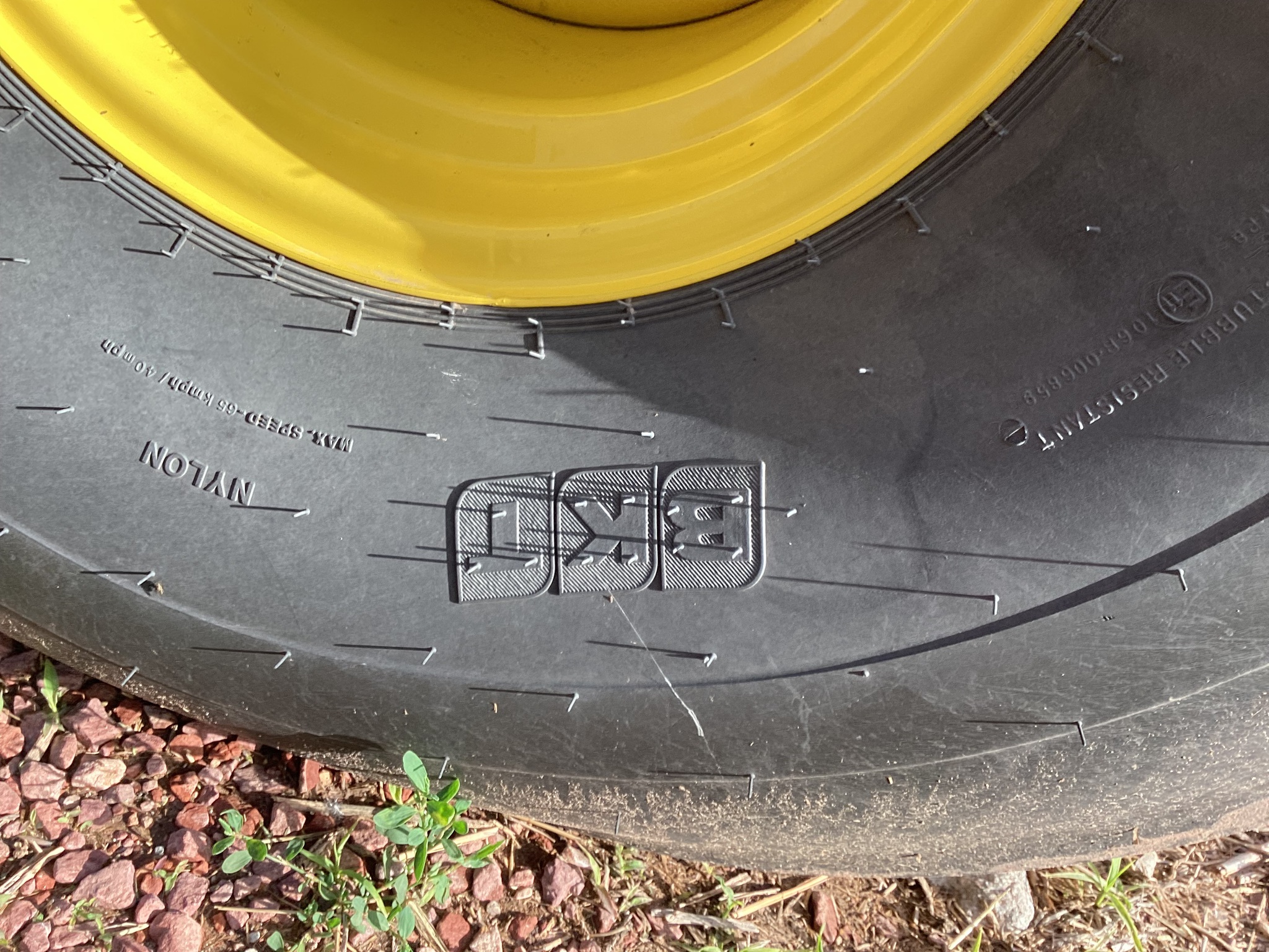  2024 John Deere 561R at LandMark in Gothenburg, NE