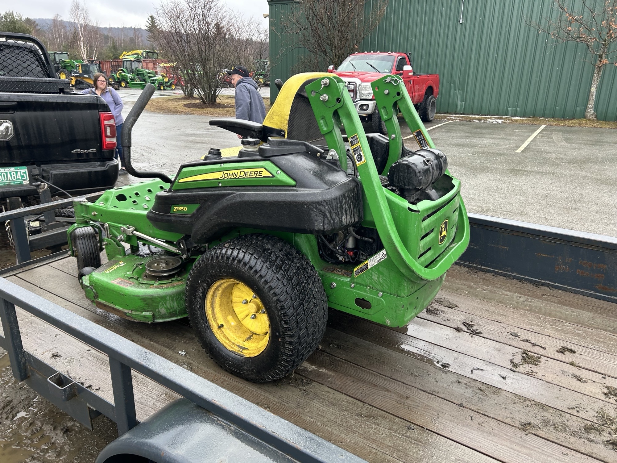 Z915B - United Ag & Turf
