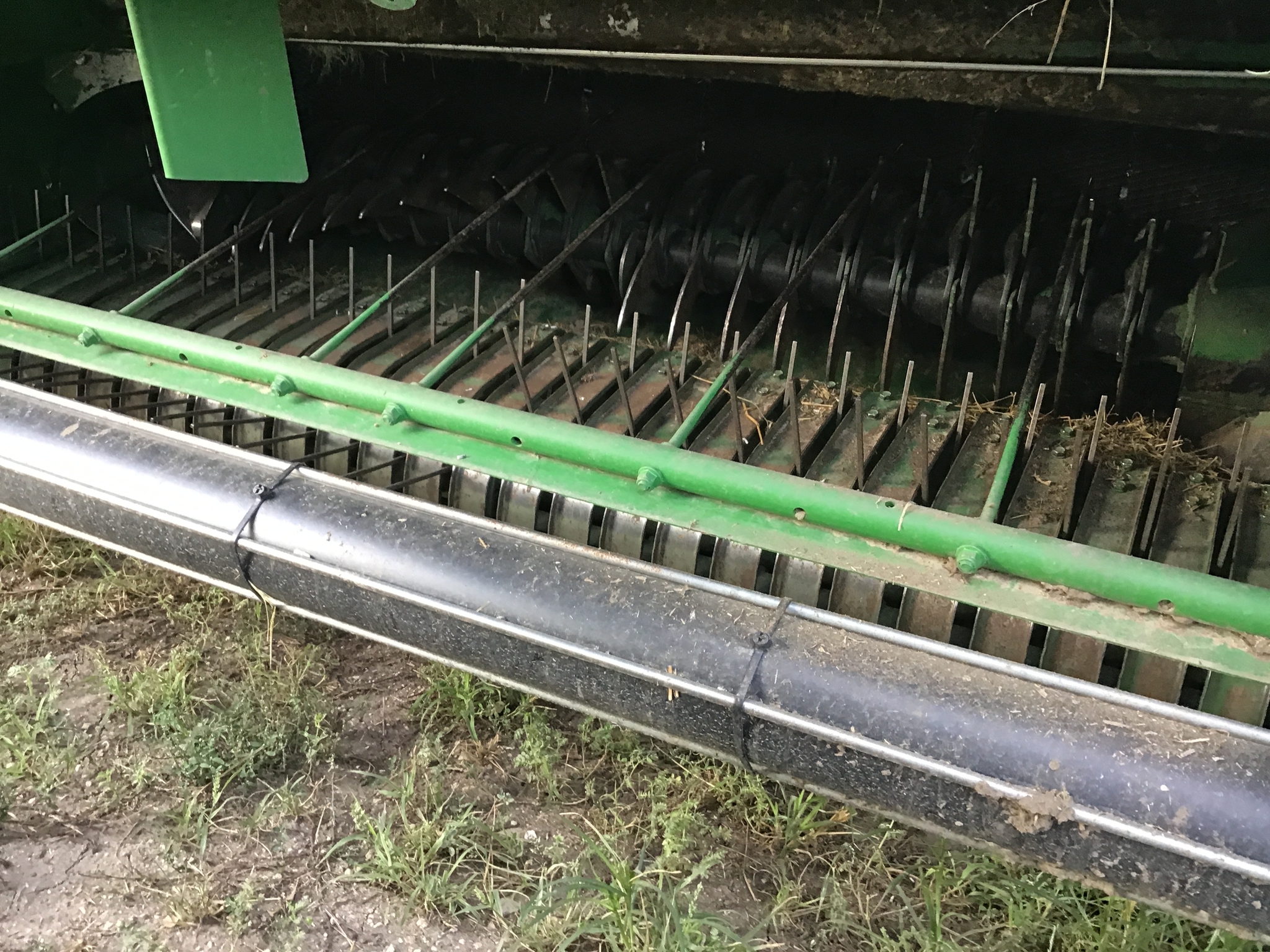  2021 John Deere 560R at LandMark in Smith Center, KS