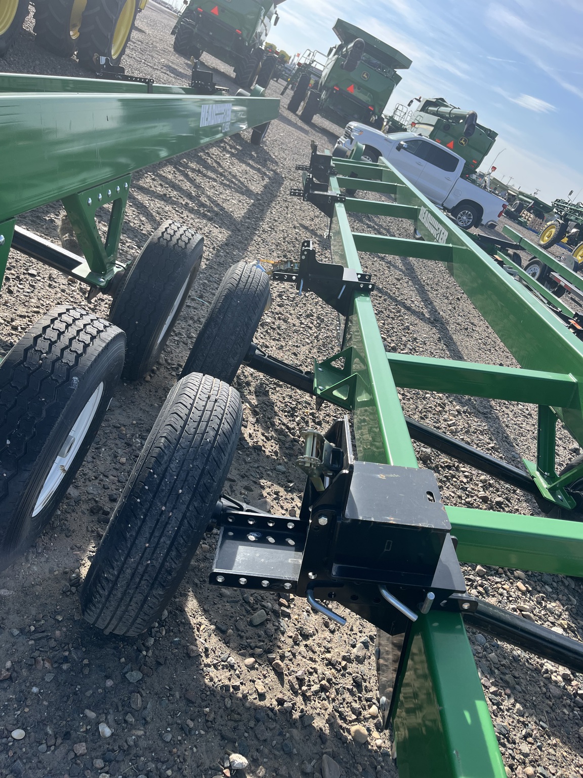  2023 Headhunter HHC43-DA/DB at LandMark in Lexington, NE