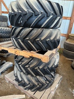 On Lot 2022 Michelin 400/70R20 EM at Tri County Equipment Sandusky, MI