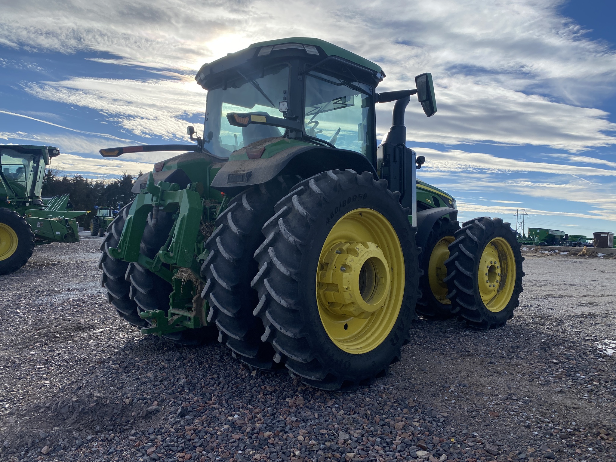  2024 John Deere 8R 370 at LandMark in Hastings, NE